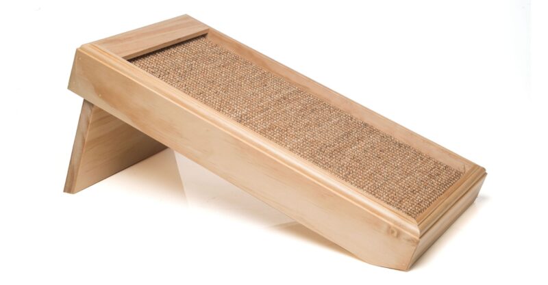 Scratch and Flex in Natural finish